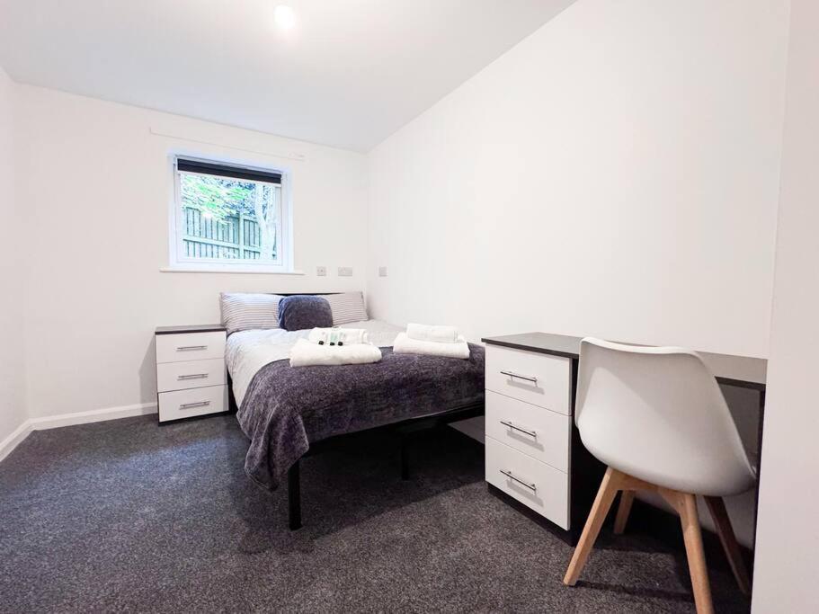 2 Bedroom By Brookland Serviced Short Lets With Free Wifi